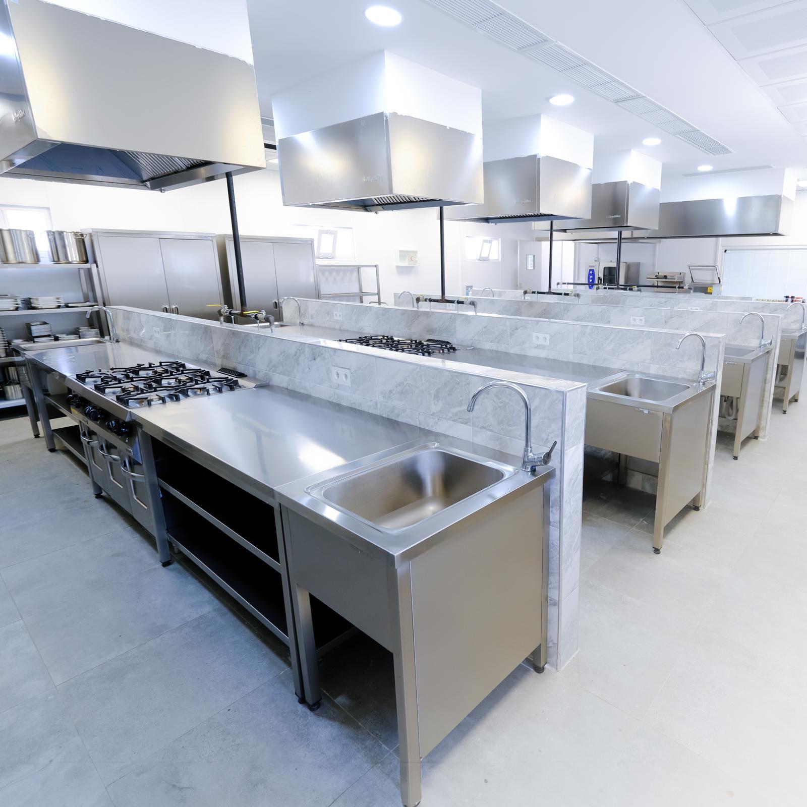 Building a Restaurant That Meets Local Compliance Standards